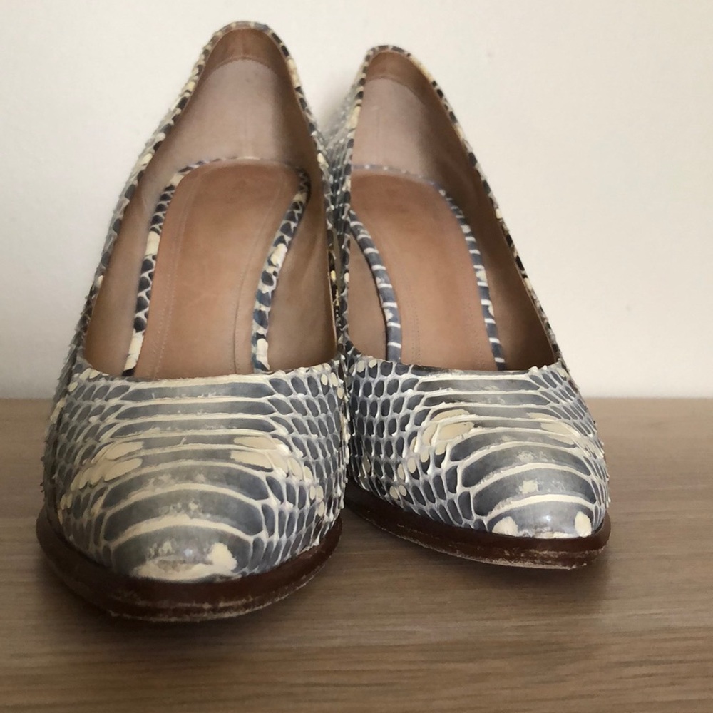 Céline Paris Python Pumps - Picture 7 of 7